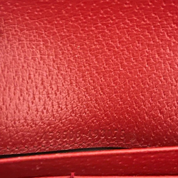 Gucci Floral Wallet on Chain Clutch - Picture 5 of 7